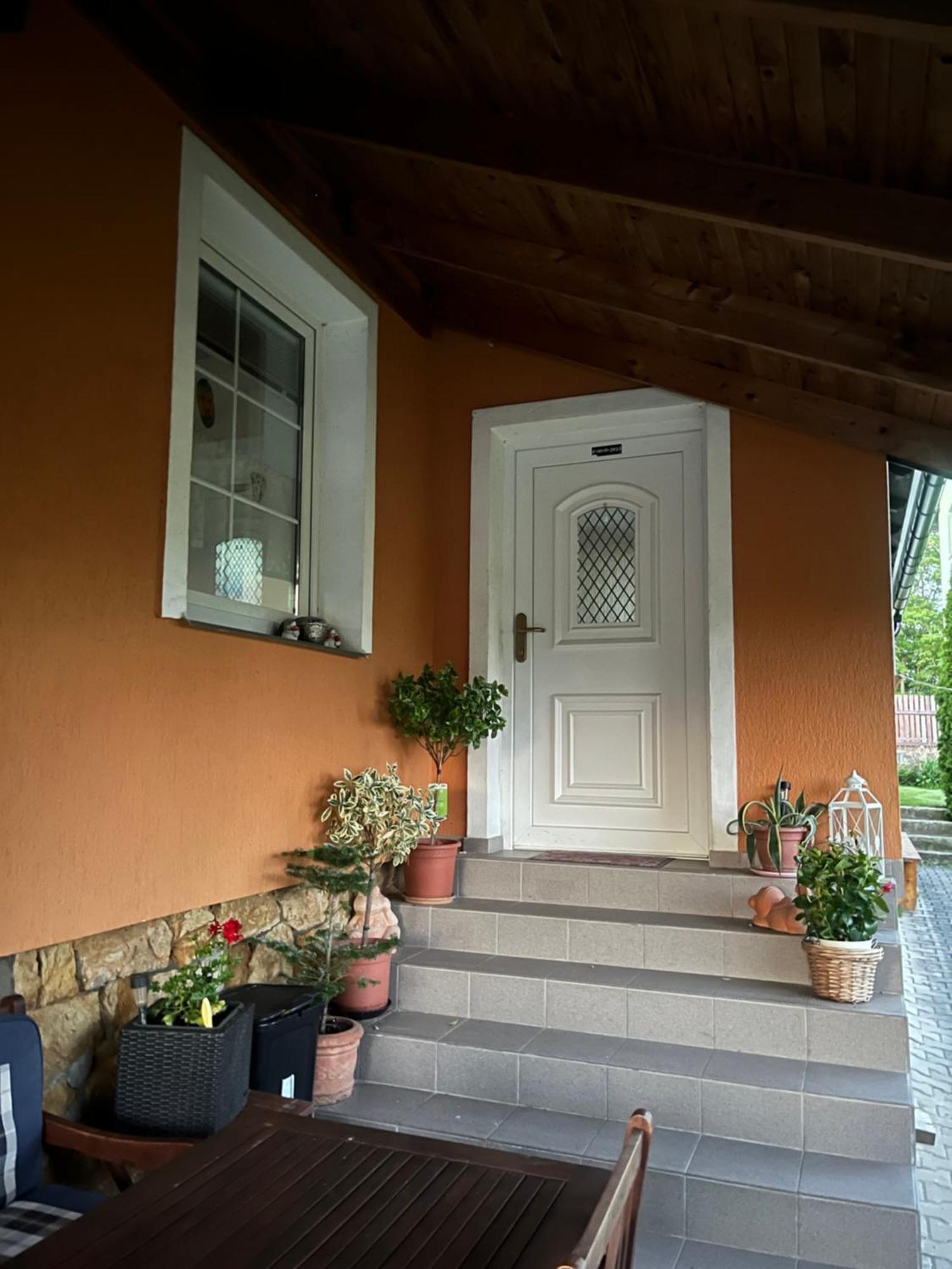 Cely Dum Flora V Ceskosaskem Svycarsku Apartment Janov Exterior photo
